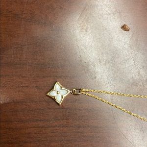 authentic Louis Vuitton necklace